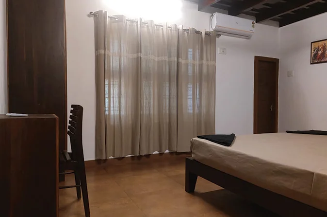 interior 3